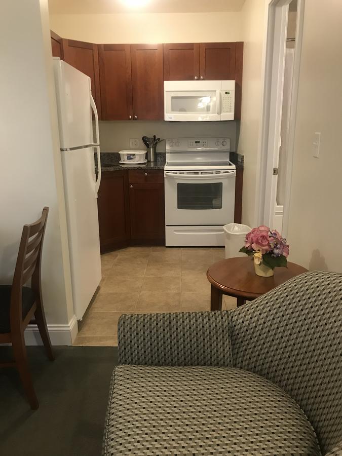 Crescent Suites Hotel Waltham Zewnętrze zdjęcie