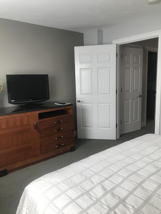 Crescent Suites Hotel Waltham Zewnętrze zdjęcie