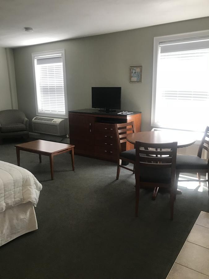 Crescent Suites Hotel Waltham Zewnętrze zdjęcie